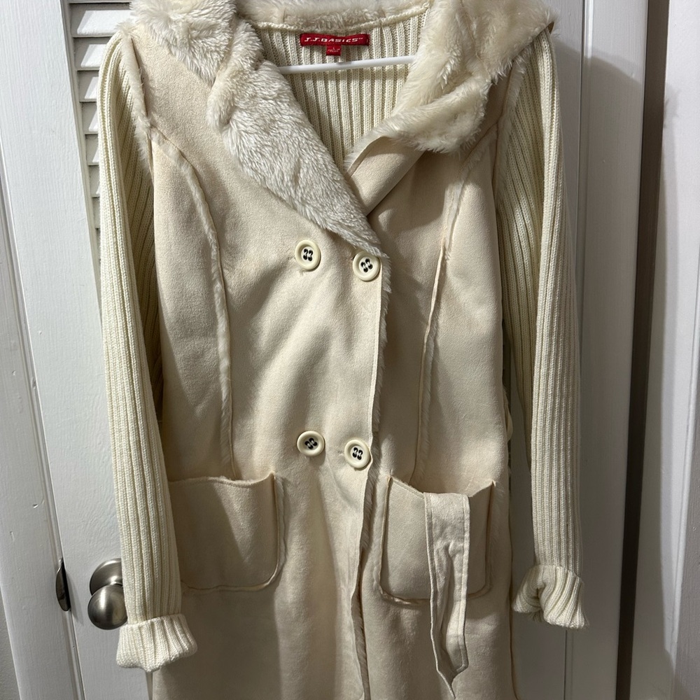 Beautiful M size sweater coat, hooded, belted